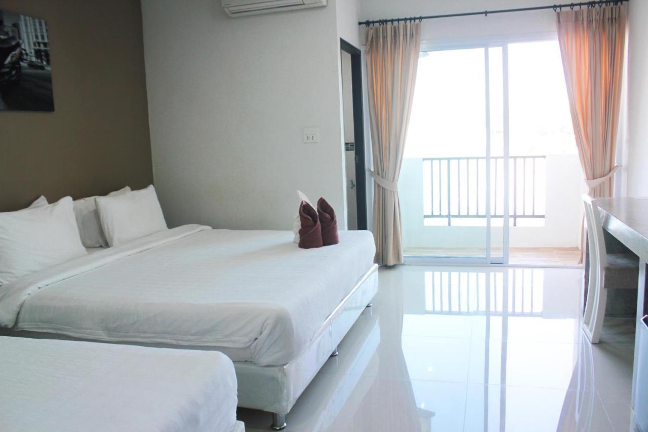 Plus Hotel Loei Dış mekan fotoğraf