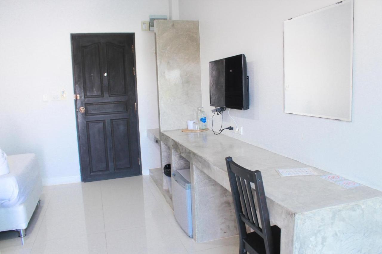 Plus Hotel Loei Dış mekan fotoğraf